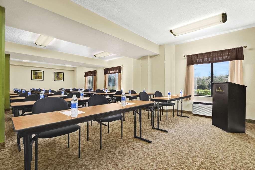 Comfort Inn Marietta-Atlanta Near Ballpark-Galleria Экстерьер фото