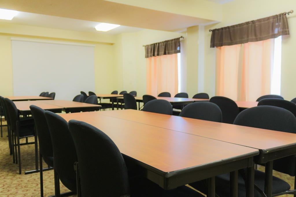 Comfort Inn Marietta-Atlanta Near Ballpark-Galleria Экстерьер фото